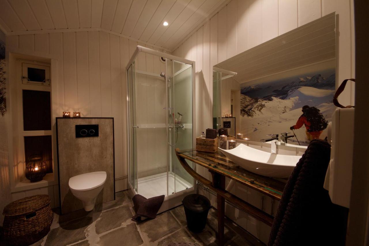 Kjosen Lodge, Lyngen. Lyngseidet Ngoại thất bức ảnh
